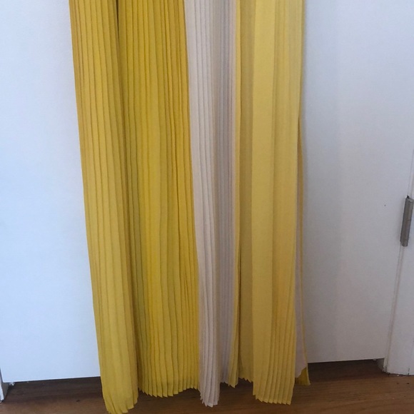 Joie Ives Maxie Dress in yellow - Picture 5 of 7